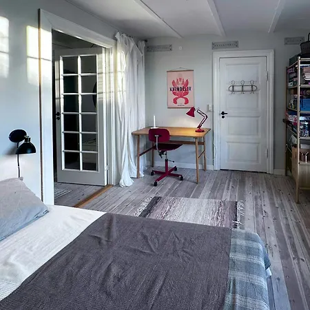 Renovated 1920s Power Station - Near The Sea Casa vacanze Bogø By
