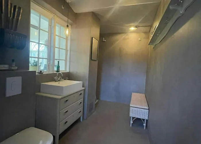 Renovated 1920s Power Station - Near The Sea Bogo By